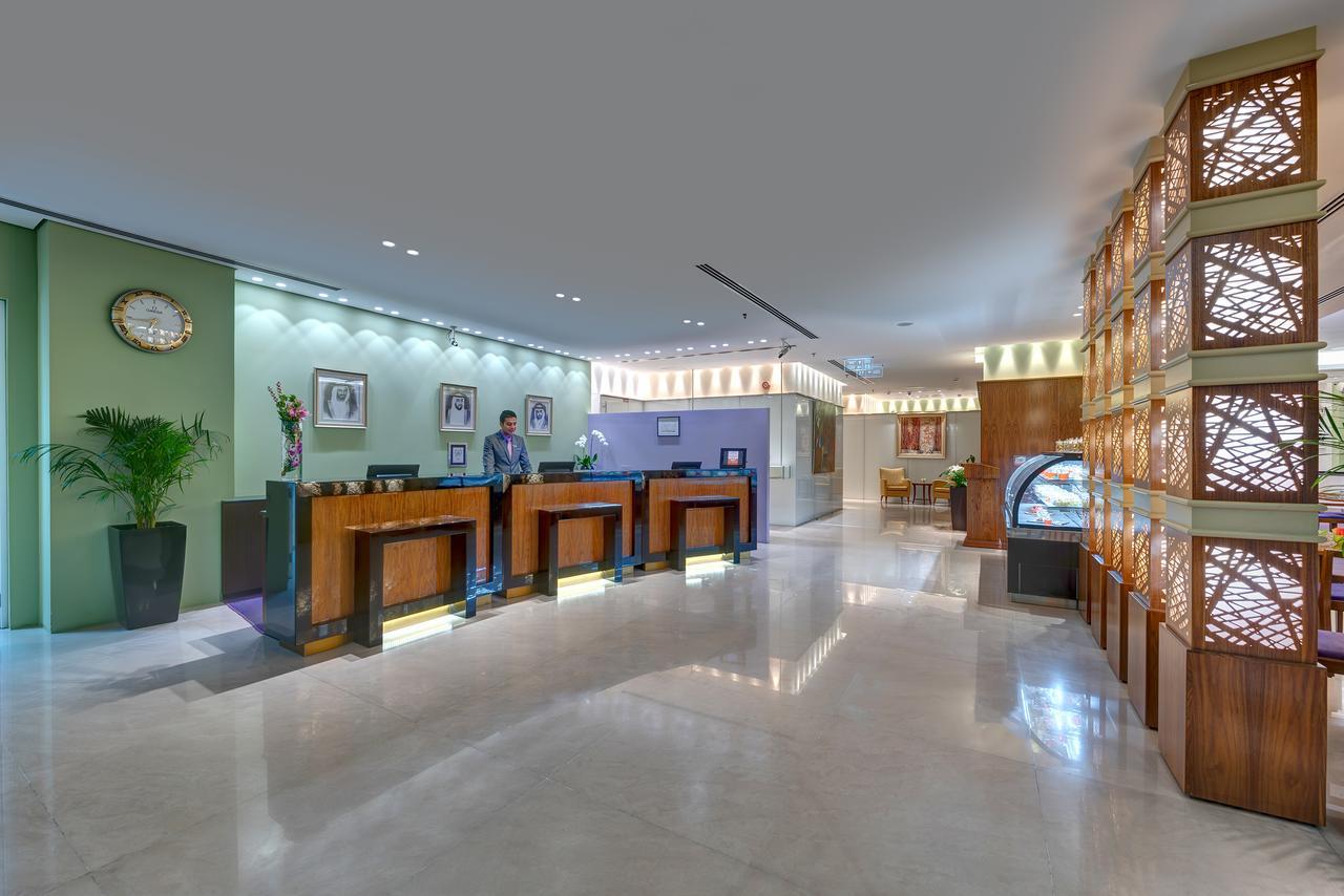 J5 Rimal Hotel Apartments Dubai Exteriör bild